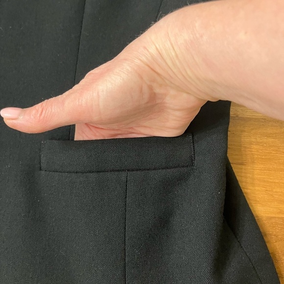 Vintage Talbots Petite Women’s Wool Blazer Jacket Size 10P Black Full Zip Pocket - Picture 8 of 8
